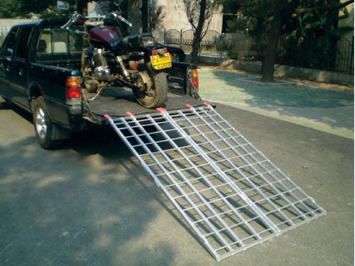 6' Bi-Fold Ramp Aluminum 70.74